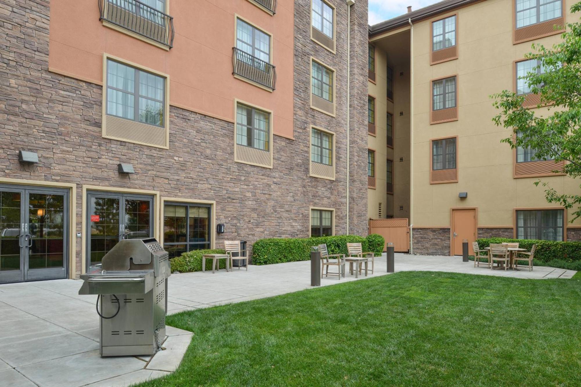 Towneplace Suites By Marriott Sacramento Roseville Esterno foto